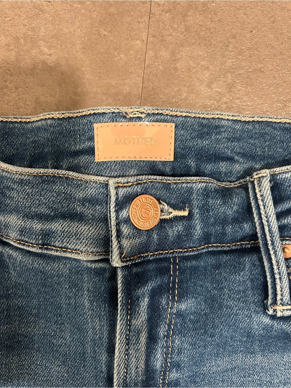 MOTHER The Mid Rise Dazzler Crop Jeans Size 30 - Picture 5 of 8